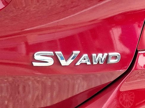 Used 2020 Nissan Rogue SV image 14