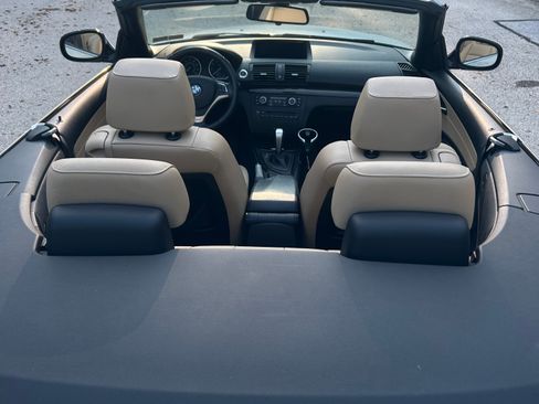 Used 2013 BMW 128i Convertible RWD image 13