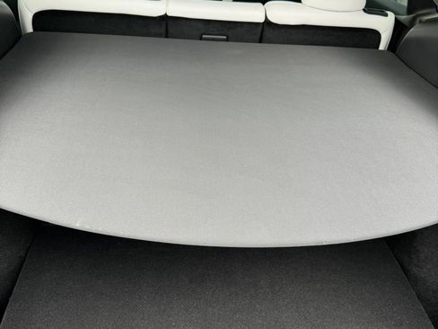 Used 2023 Tesla Model Y Performance image 20