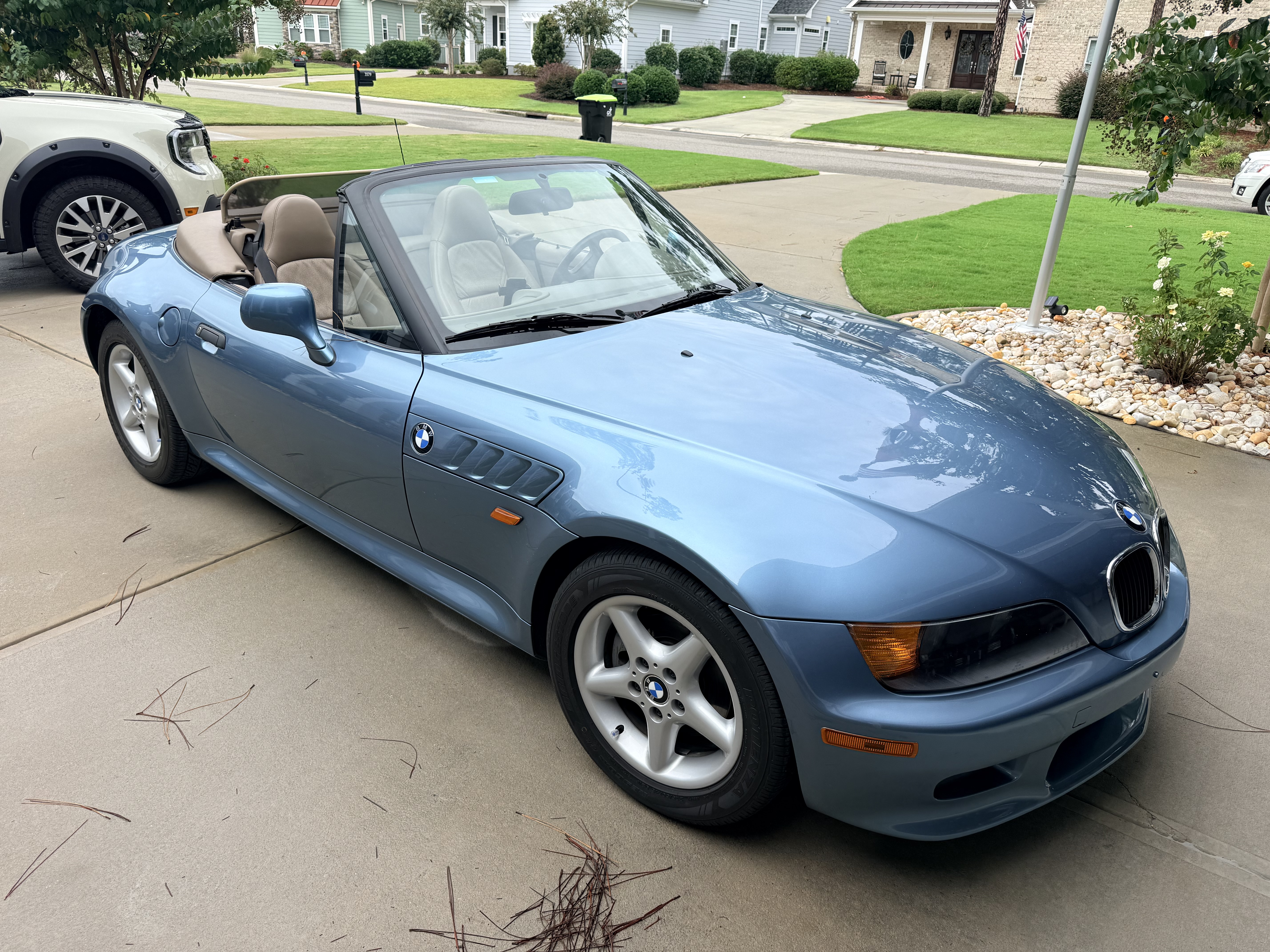 Used 1997 BMW Z3 2.8 RWD image 2