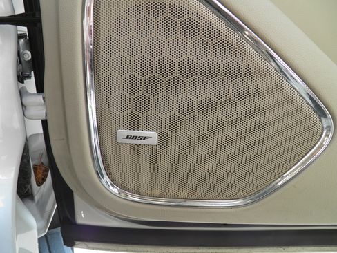 Used 2020 GMC Yukon Denali w/ Denali Ultimate Package image 22