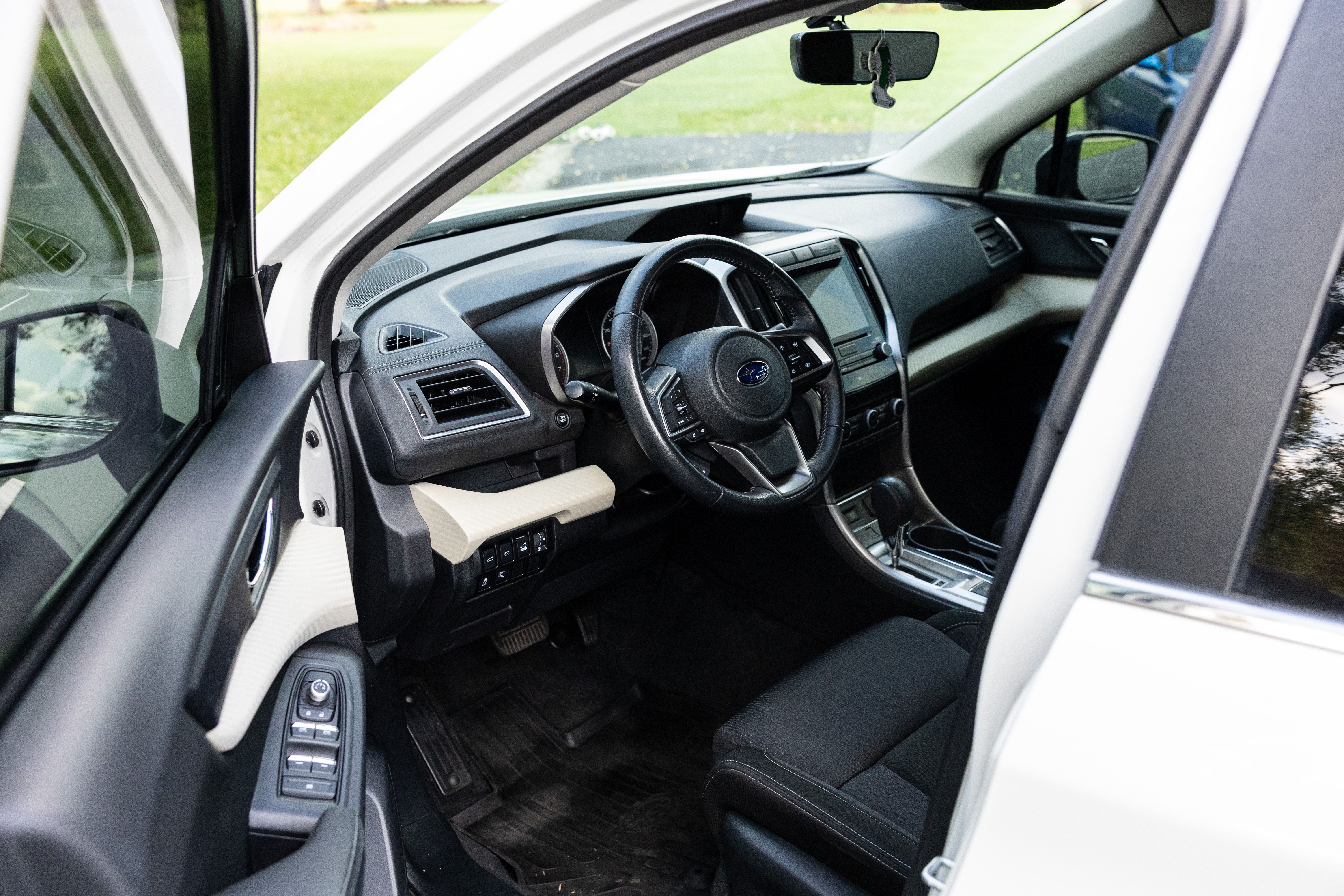 Used 2022 Subaru Ascent Premium w/ Convenience Package AWD/4WD image 17