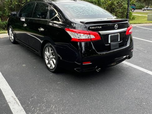 Used 2015 Nissan Sentra SR image 5