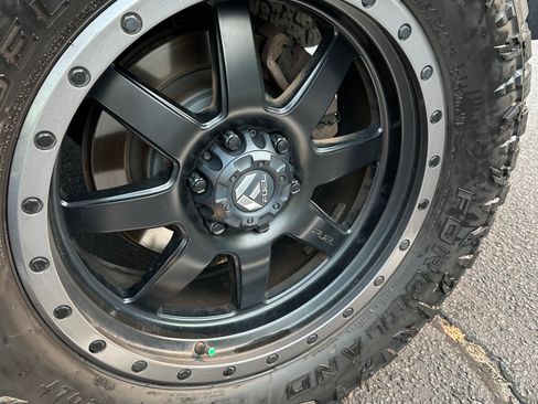 Used 2014 Ford F150 Raptor w/ Equipment Group 801A Luxury AWD/4WD image 18