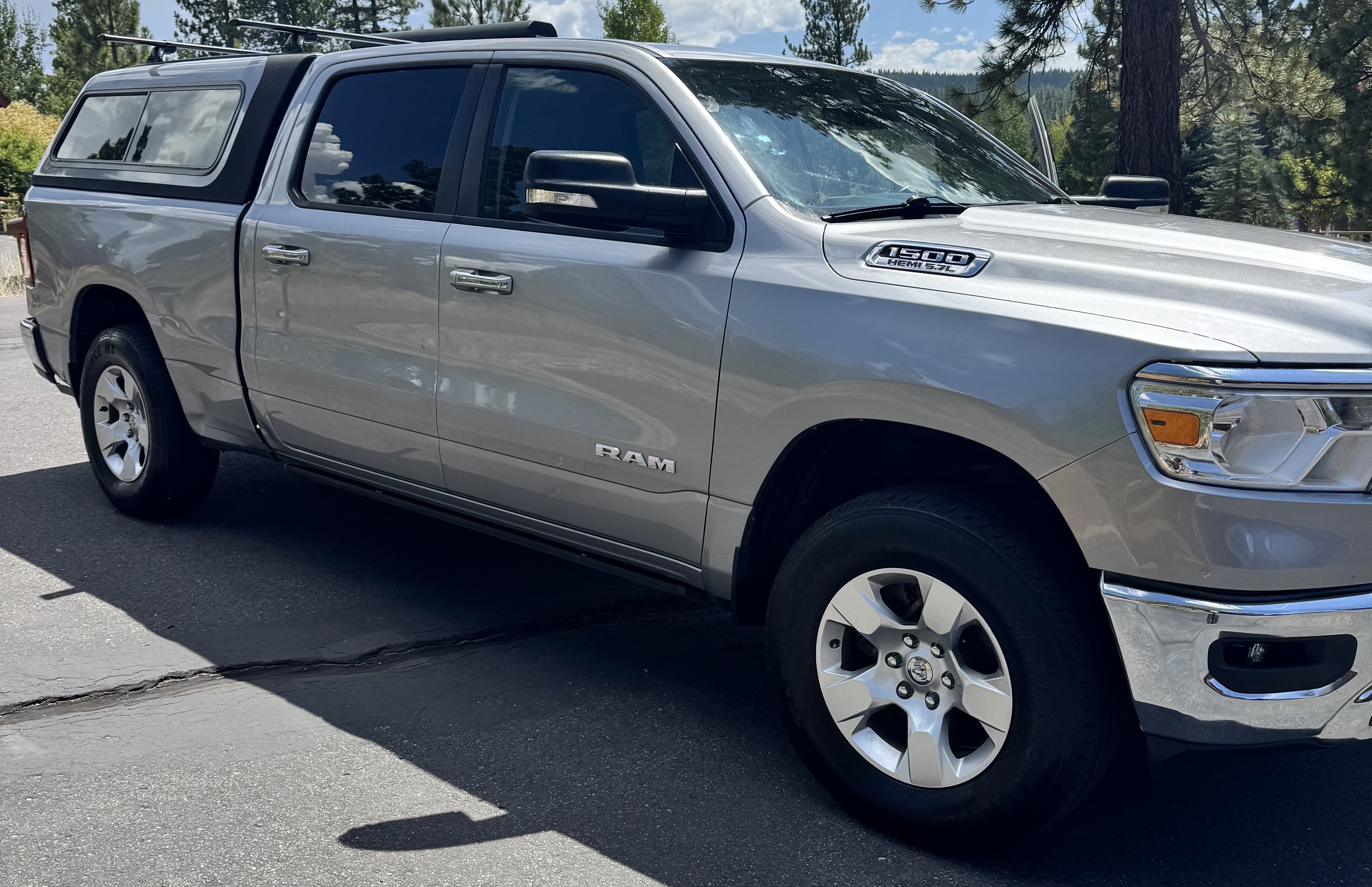 Used 2019 RAM 1500 Big Horn AWD/4WD image 1