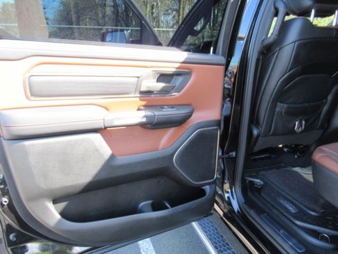 Used 2019 RAM 1500 Limited AWD/4WD image 22