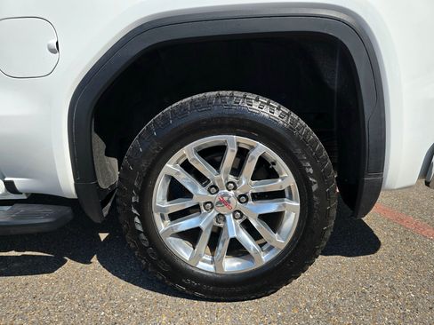 Used 2019 GMC Sierra 1500 SLT image 12