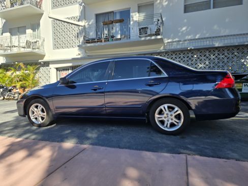 Used 2007 Honda Accord SE image 4