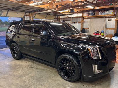 Used 2017 Cadillac Escalade Platinum