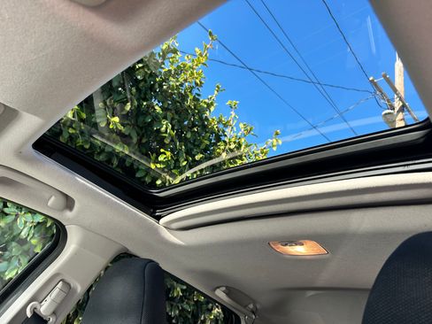 Used 2015 Honda Fit EX image 13