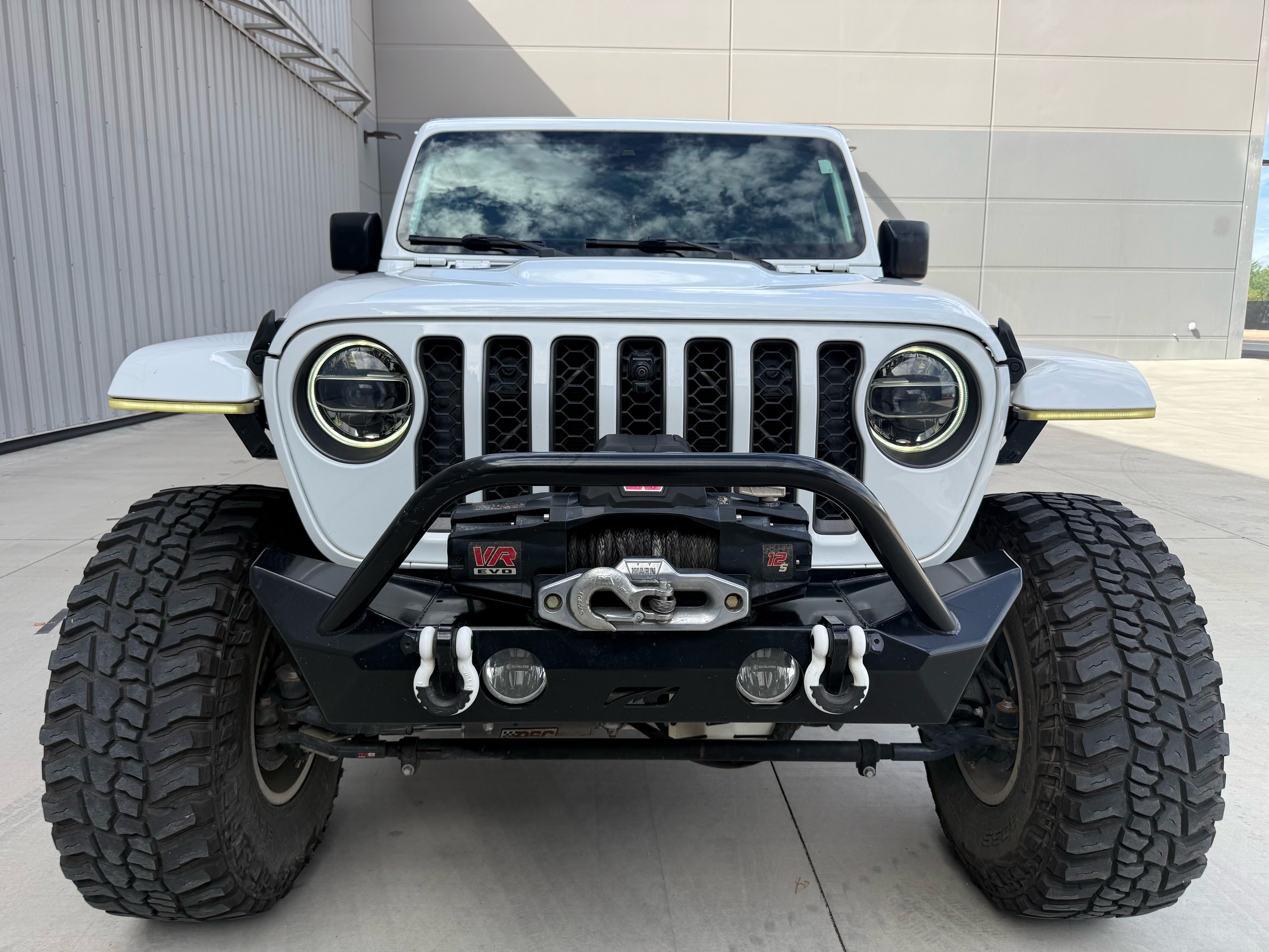 Used 2021 Jeep Gladiator Rubicon AWD/4WD image 10