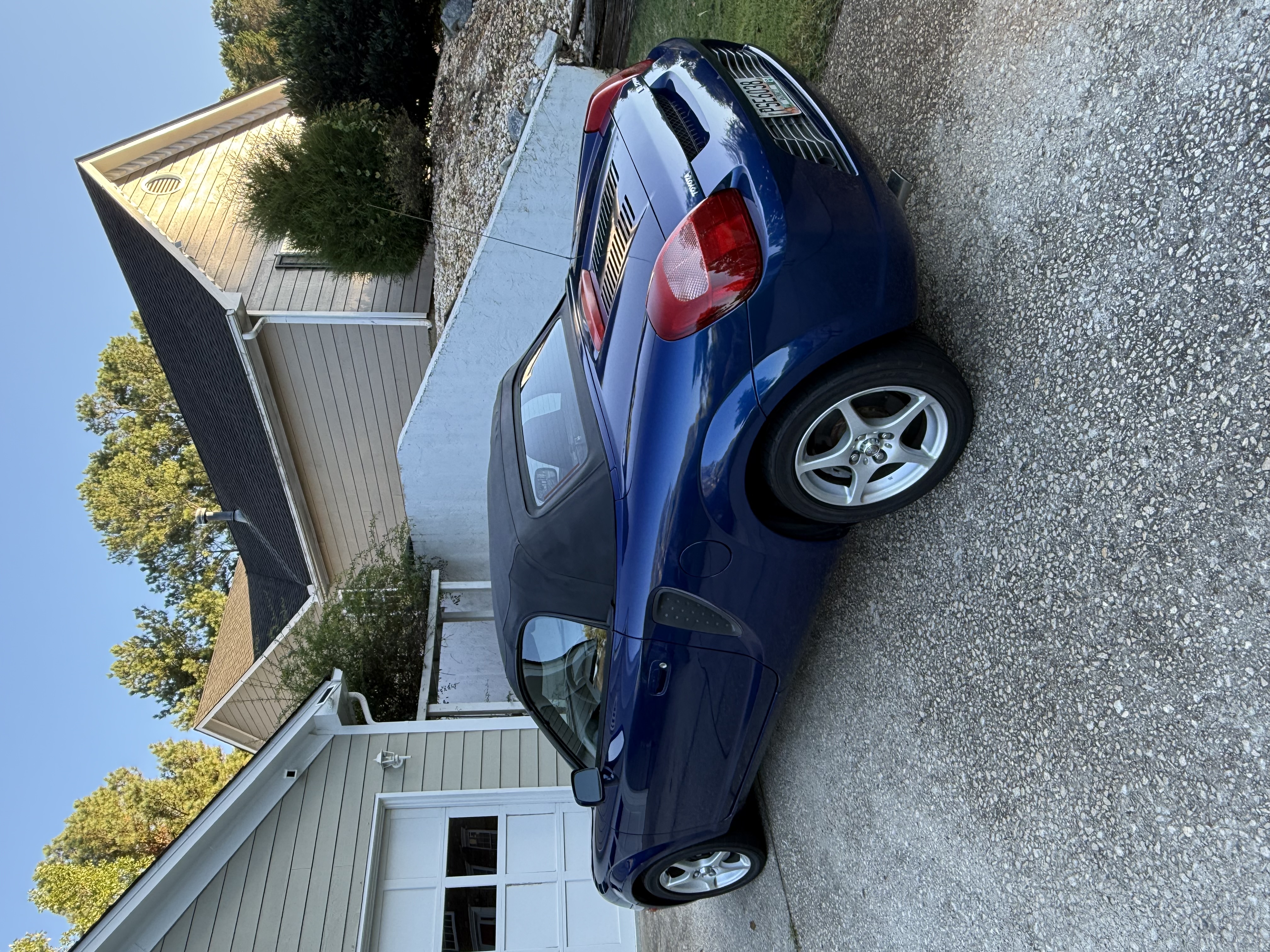 Used 2002 Toyota MR2 RWD image 4