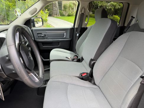 Used 2021 RAM 1500 Classic SLT RWD image 13
