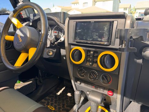 Used 2008 Jeep Wrangler Unlimited Sahara image 20