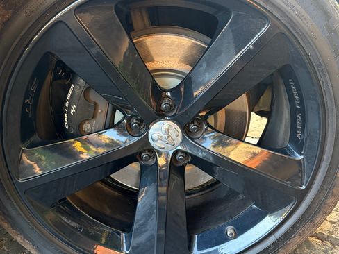 Used 2012 Dodge Challenger R/T image 6