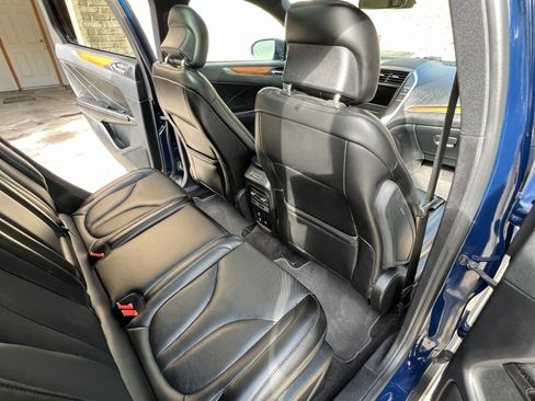 Used 2019 Lincoln MKC Reserve w/ MKC Climate Package image 15