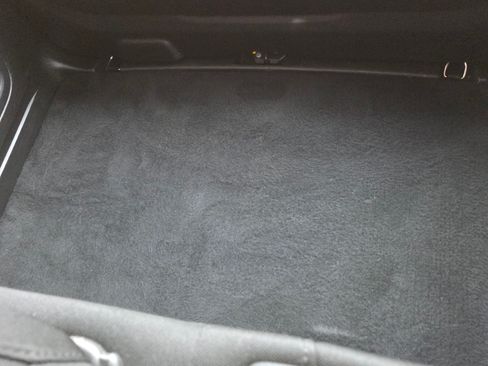 Used 2016 Jeep Renegade Latitude w/ Cold Weather Group image 4