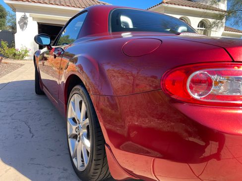 Used 2014 MAZDA MX-5 Miata Grand Touring w/ Premium Package image 18