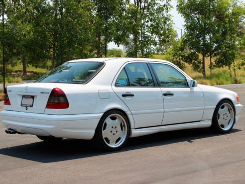 Used 1998 Mercedes-Benz C 43 AMG Sedan image 8