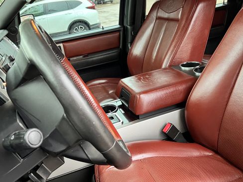 Used 2013 Ford Expedition EL King Ranch RWD image 17