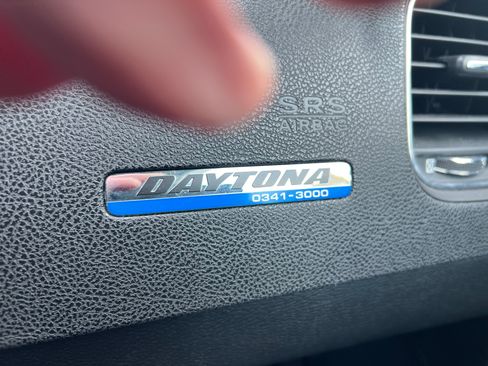 Used 2013 Dodge Charger R/T w/ Daytona Edition Group image 13