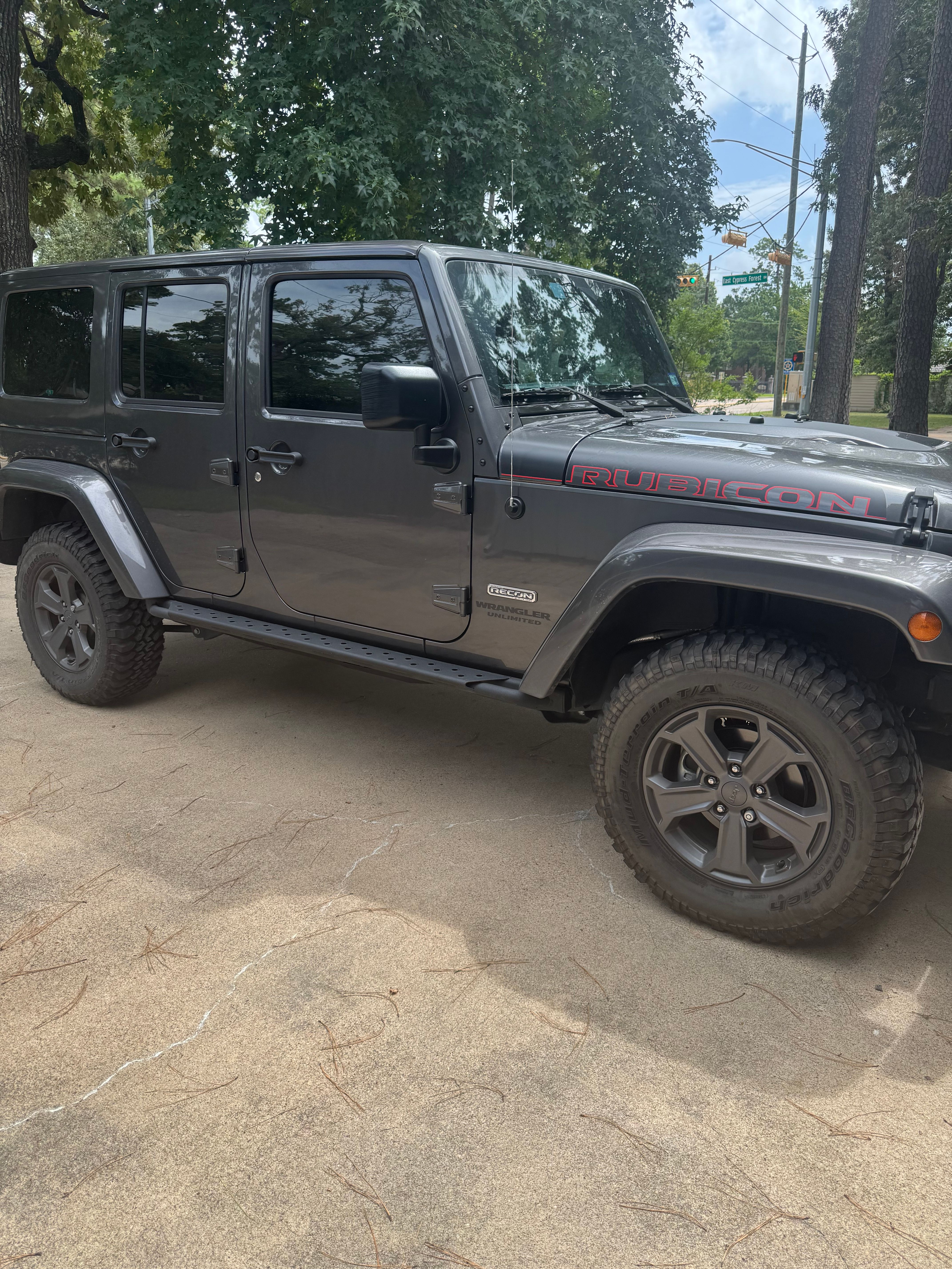Used 2017 Jeep Wrangler Unlimited Rubicon AWD/4WD image 19