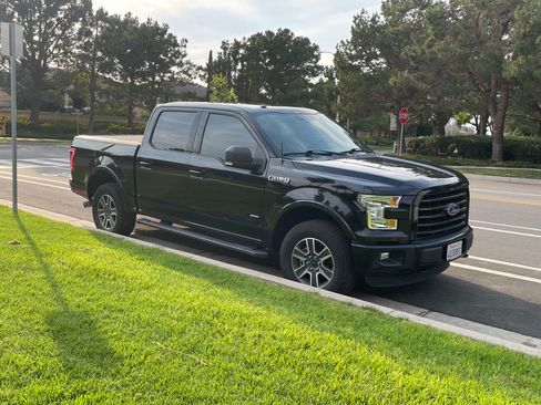 Used 2016 Ford F150 XLT w/ Equipment Group 302A Luxury image 8