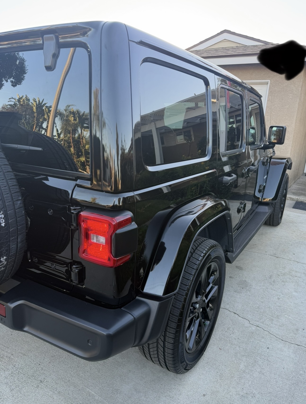 Used 2021 Jeep Wrangler Unlimited Sahara w/ Safety Group AWD/4WD image 4