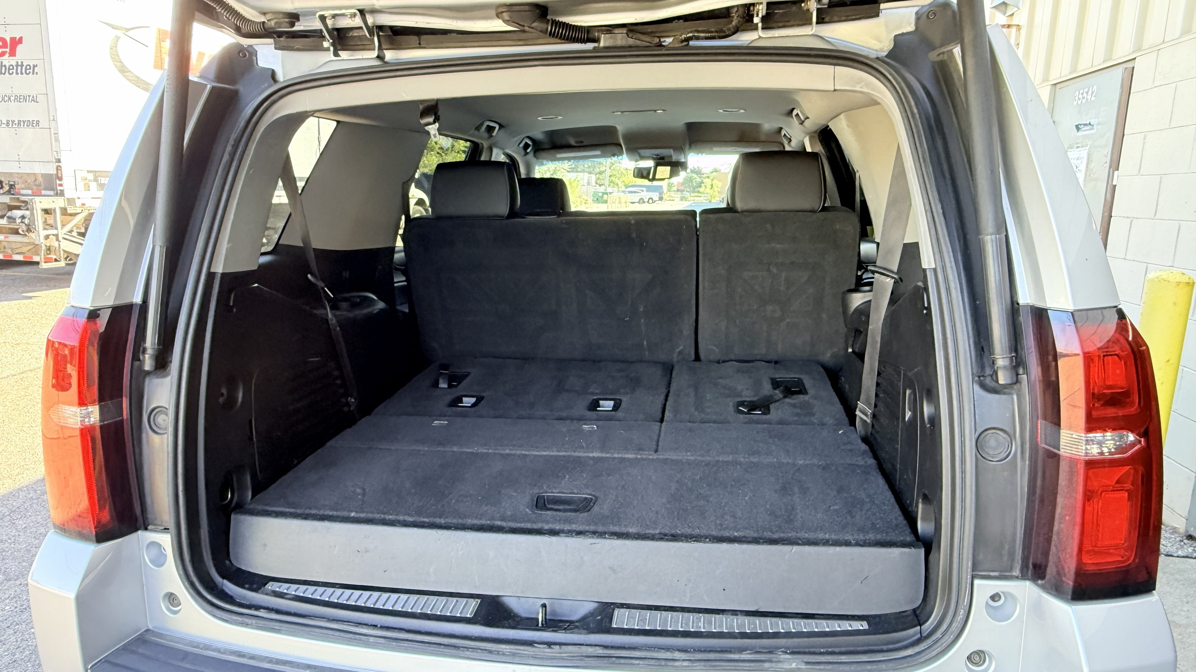 Used 2018 Chevrolet Tahoe LT AWD/4WD image 11