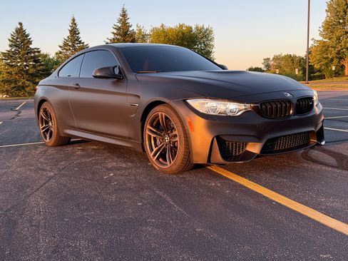 Used 2016 BMW M4 Coupe RWD image 6