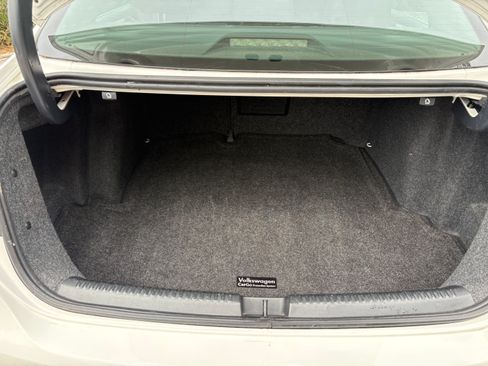 Used 2013 Volkswagen Jetta SE FWD image 15