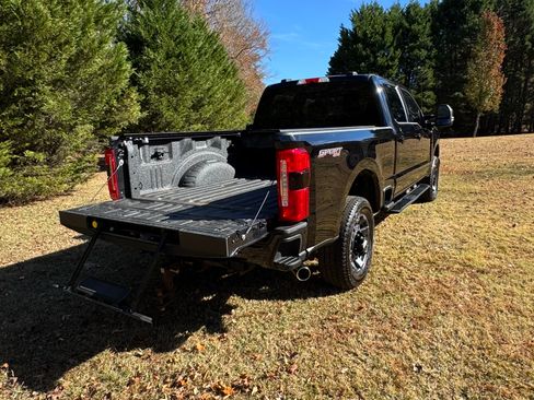 Used 2024 Ford F250 Lariat w/ Sport Appearance Package image 6