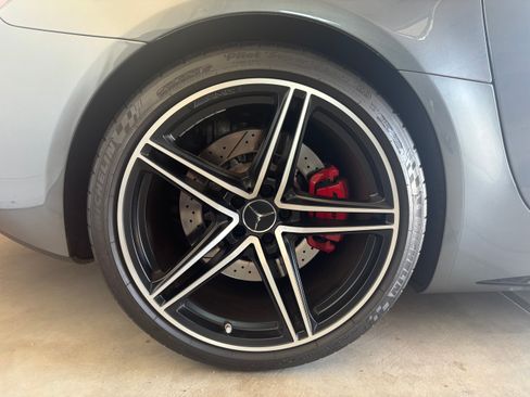 Used 2020 Mercedes-Benz AMG GT C image 18
