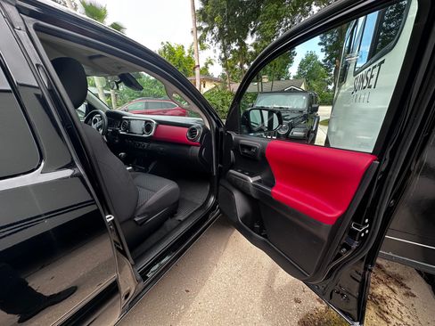 Used 2023 Toyota Tacoma SR5 image 20