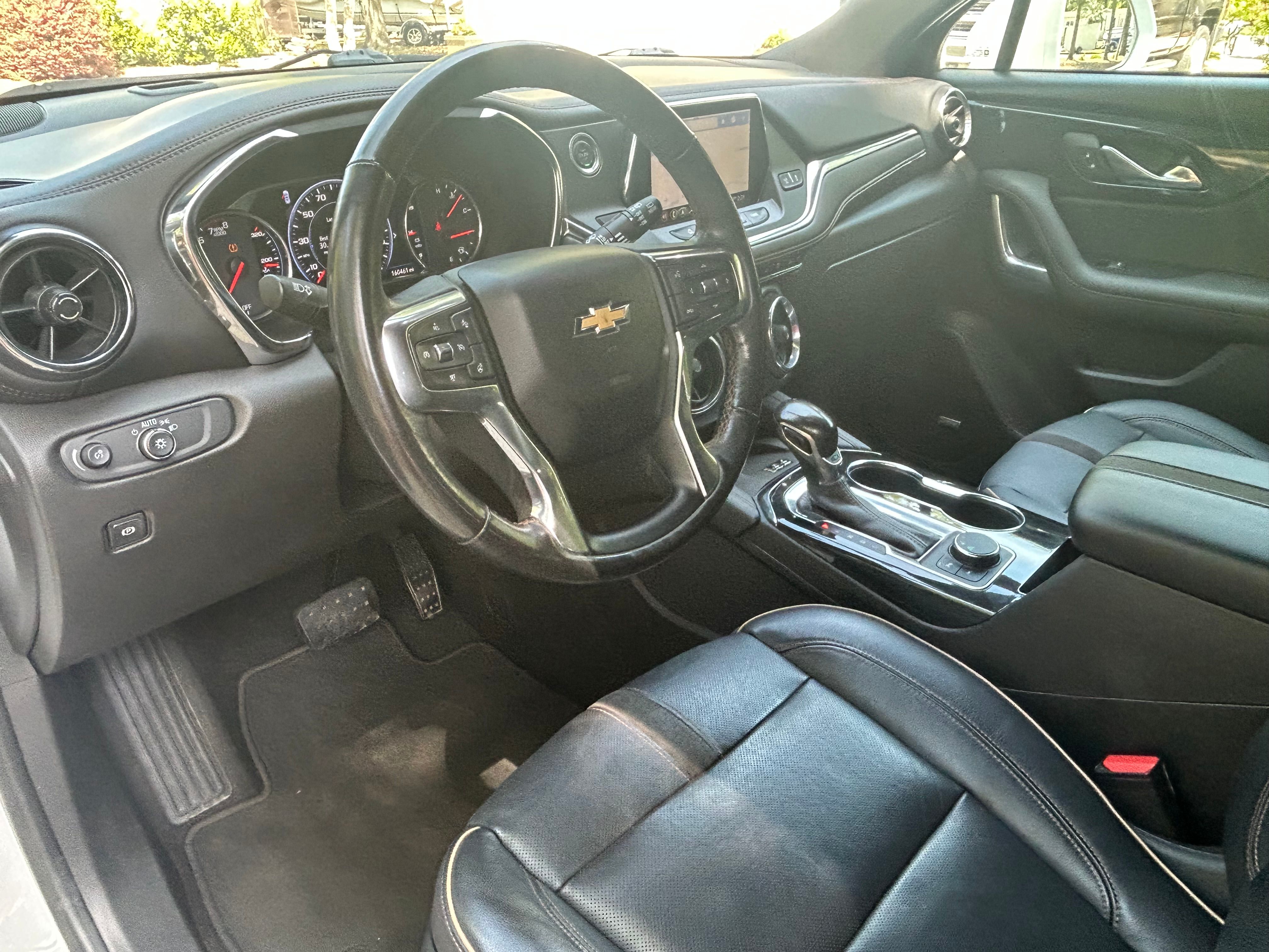 Used 2019 Chevrolet Blazer Premier w/ Sun and Wheels Package FWD image 16