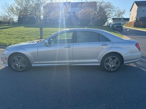 Used 2013 Mercedes-Benz S 550 4MATIC image 1
