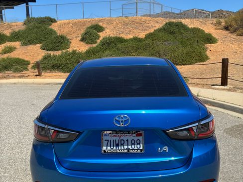 Used 2017 Toyota Yaris iA FWD image 5