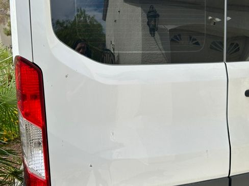 Used 2021 Ford Transit 250 Medium Roof RWD image 10