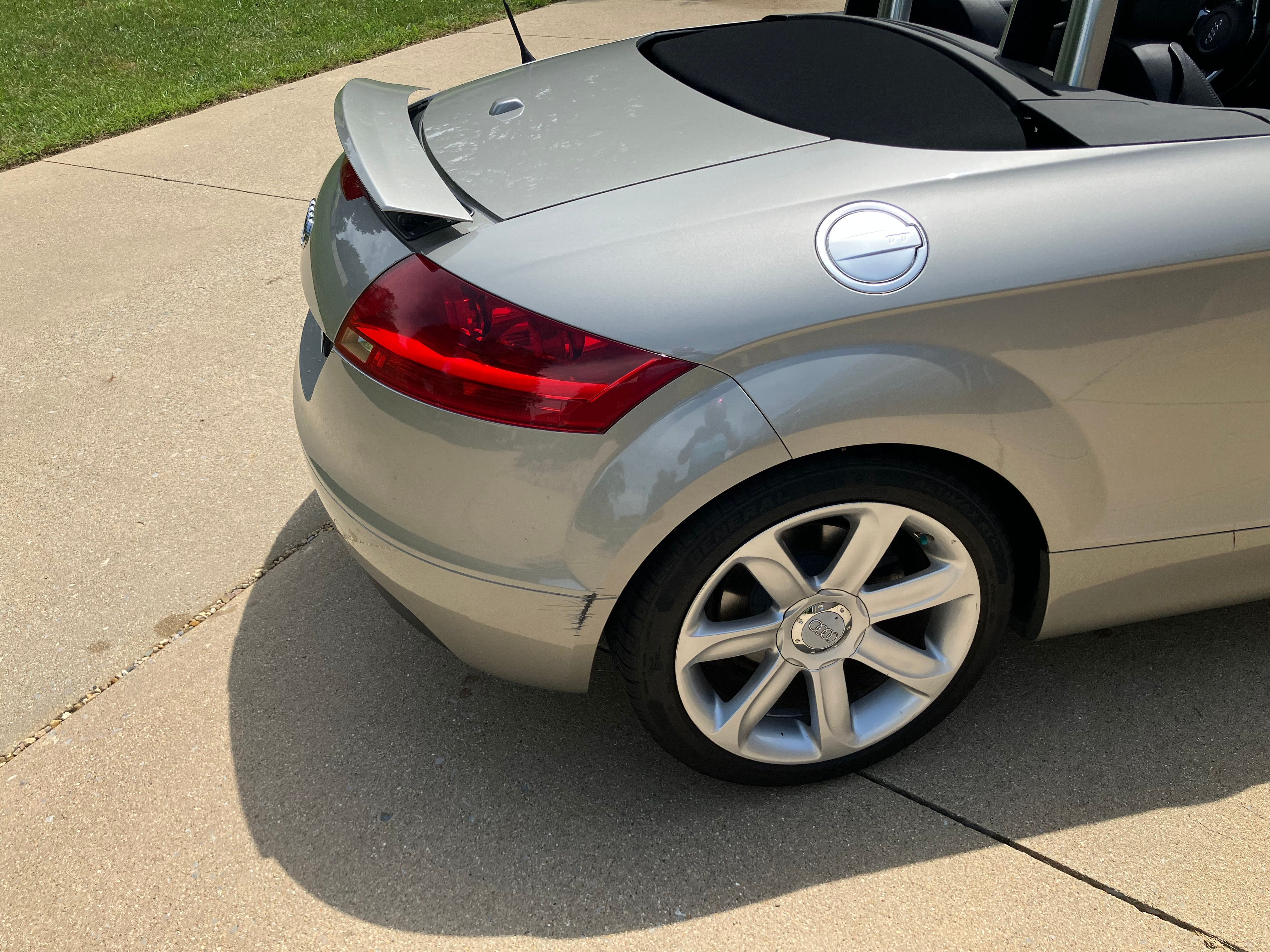 Used 2008 Audi TT 2.0T FWD image 6