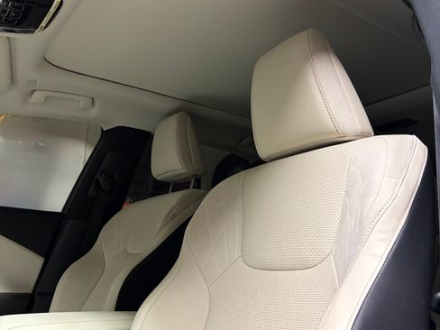 Used 2024 Lexus RX 350 FWD w/ Convenience Package image 13