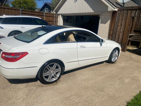 Used 2010 Mercedes-Benz E 350 Coupe image 6
