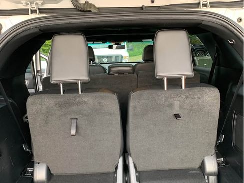 Used 2017 Ford Explorer Limited w/ Equipment Group 301A image 12