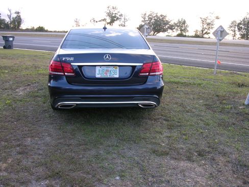 Used 2014 Mercedes-Benz E 350 Sedan image 16