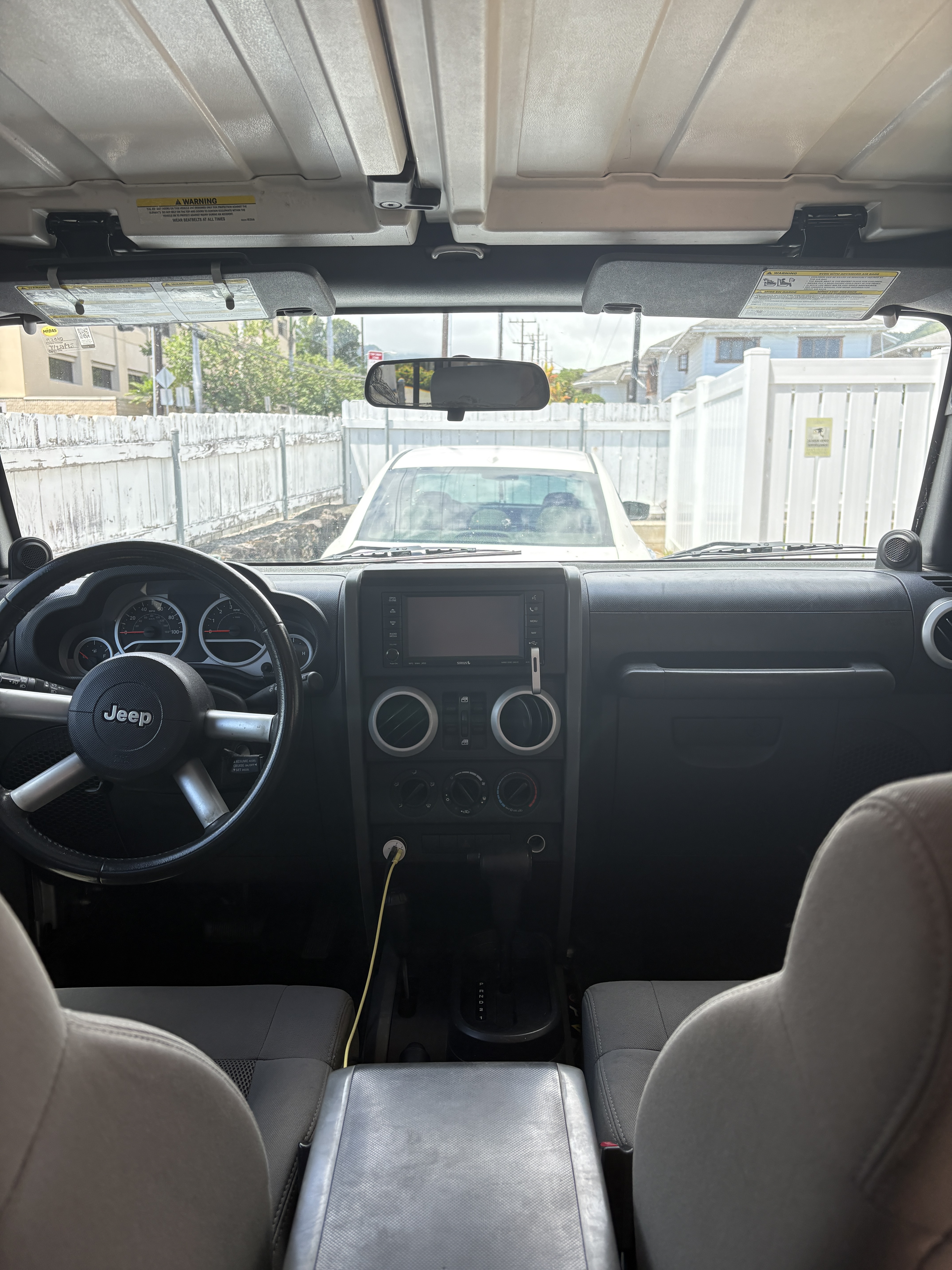 Used 2008 Jeep Wrangler Unlimited Sahara w/ Trailer Tow Group AWD/4WD image 9
