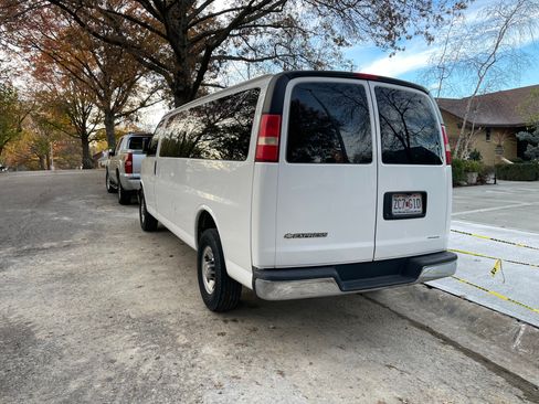 Used 2014 Chevrolet Express 3500 LT w/ LT Preferred Equipment Group image 4