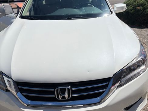 Used 2014 Honda Accord Touring image 2