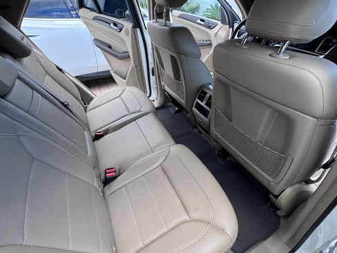 Used 2014 Mercedes-Benz ML 350 2WD image 16