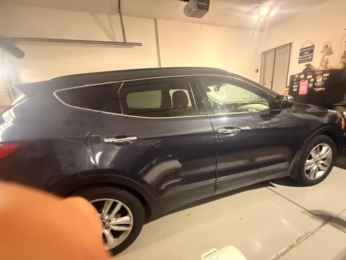 Used 2014 Hyundai Santa Fe Sport 2.0T w/ Technology Package 05 FWD image 4