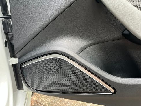 Used 2018 Audi A3 e-tron Premium Plus w/ Technology Package image 13