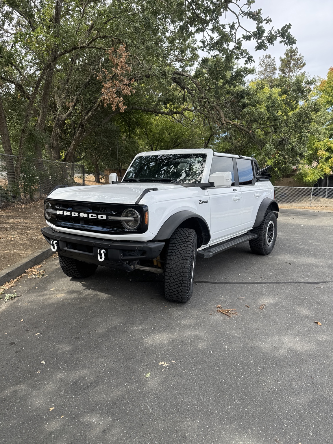 Used 2021 Ford Bronco Outer Banks w/ Sasquatch Package AWD/4WD image 2
